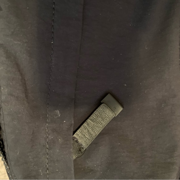 Lululemon On The Beat Belt Bag - Picture 6 of 8